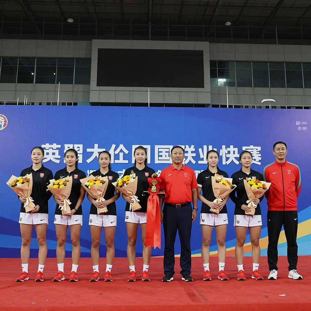 Ghế VIP, cú đáp trả và tỷ số 2-0: điều gì thực sự đáng đọc ở trận tứ kết của Santos