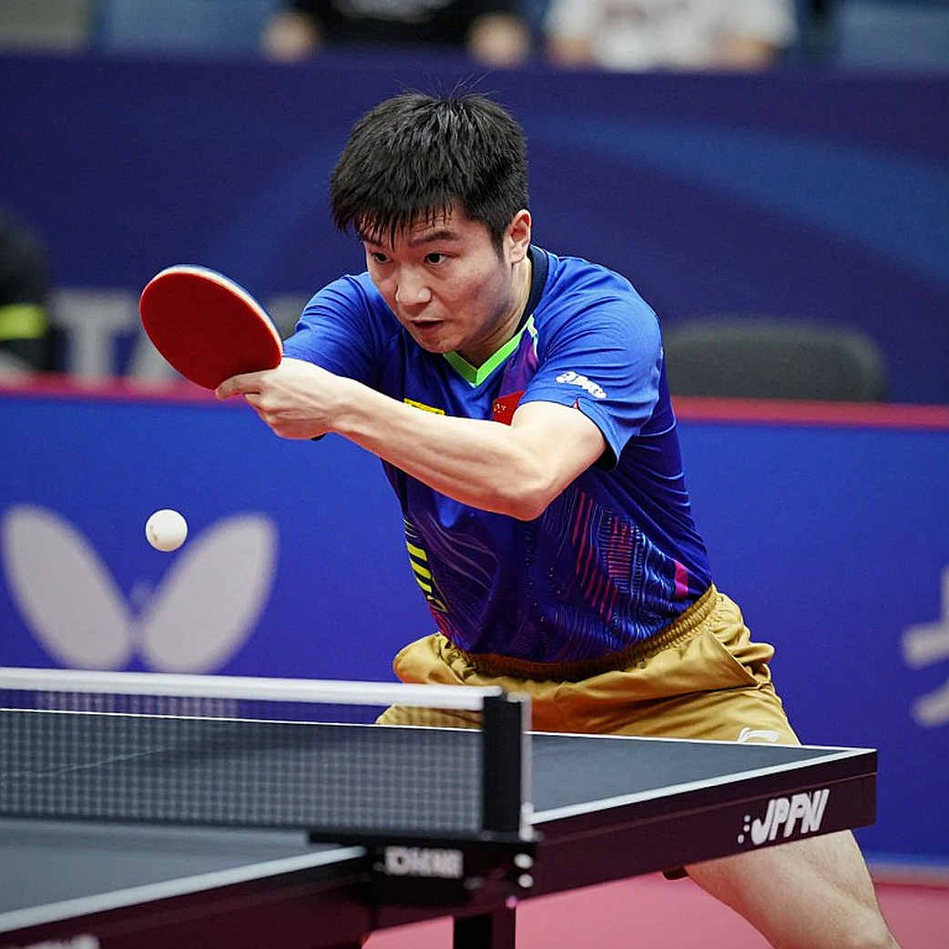 SBCL Premier Division Tuần 1: Năm set thứ năm từ 12-10 tới 15-13, và một đội hình tuổi trung bình 17,75 SBCL Premier Division Tuần 1: Năm set thứ năm từ 12-10 tới 15-13, và một đội hình tuổi trung bình 17,75