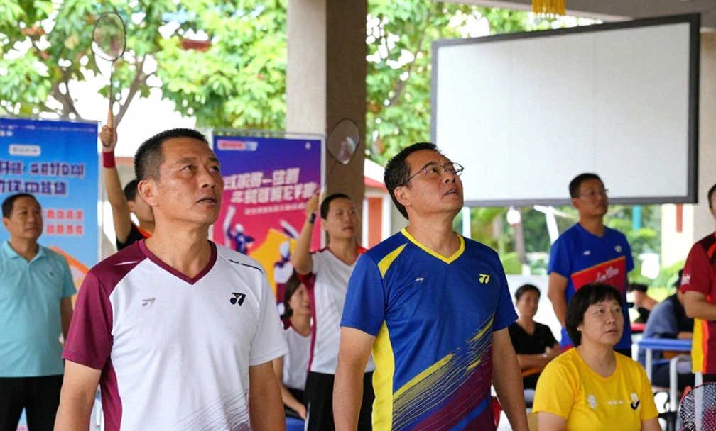Khi phân tích cầu lông trống rỗng: Bài học về dữ liệu trong báo chí thể thao Việt Nam Khi phân tích cầu lông trống rỗng: Bài học về dữ liệu trong báo chí thể thao Việt Nam