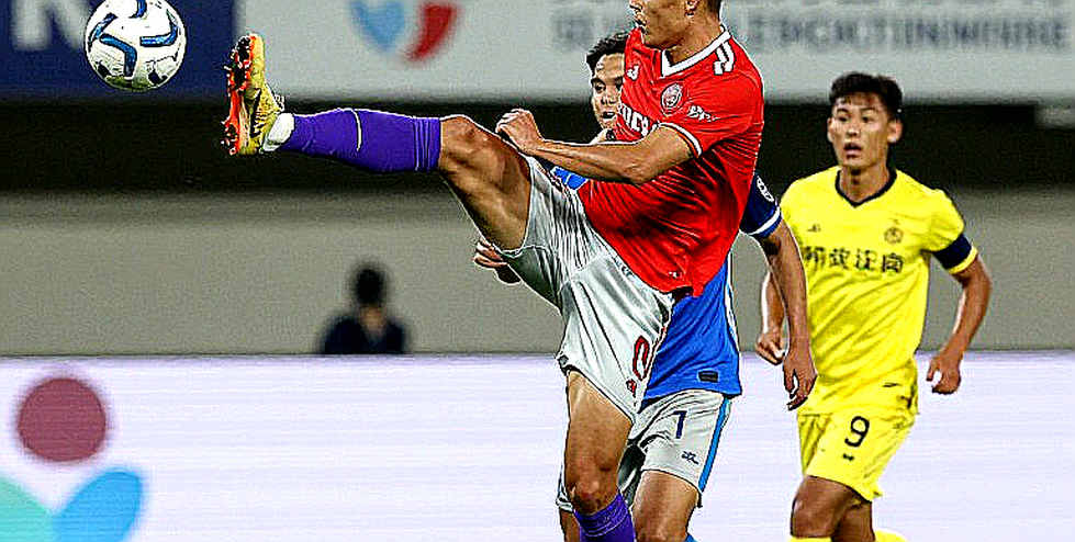 V.League chuyển nhượng: Khi im lặng trở thành nguồn tin đắt giá nhất