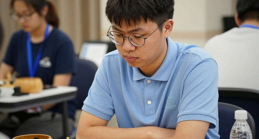 Bayegan Pendik và Monte-Carlo: hai nhà vô địch không có ngày thi đấu