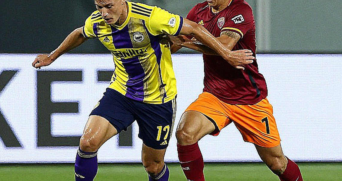 JJ Gabriel, cậu bé 15 tuổi và lỗ hổng pháp lý mà học viện Manchester United không muốn nhắc tới JJ Gabriel, cậu bé 15 tuổi và lỗ hổng pháp lý mà học viện Manchester United không muốn nhắc tới