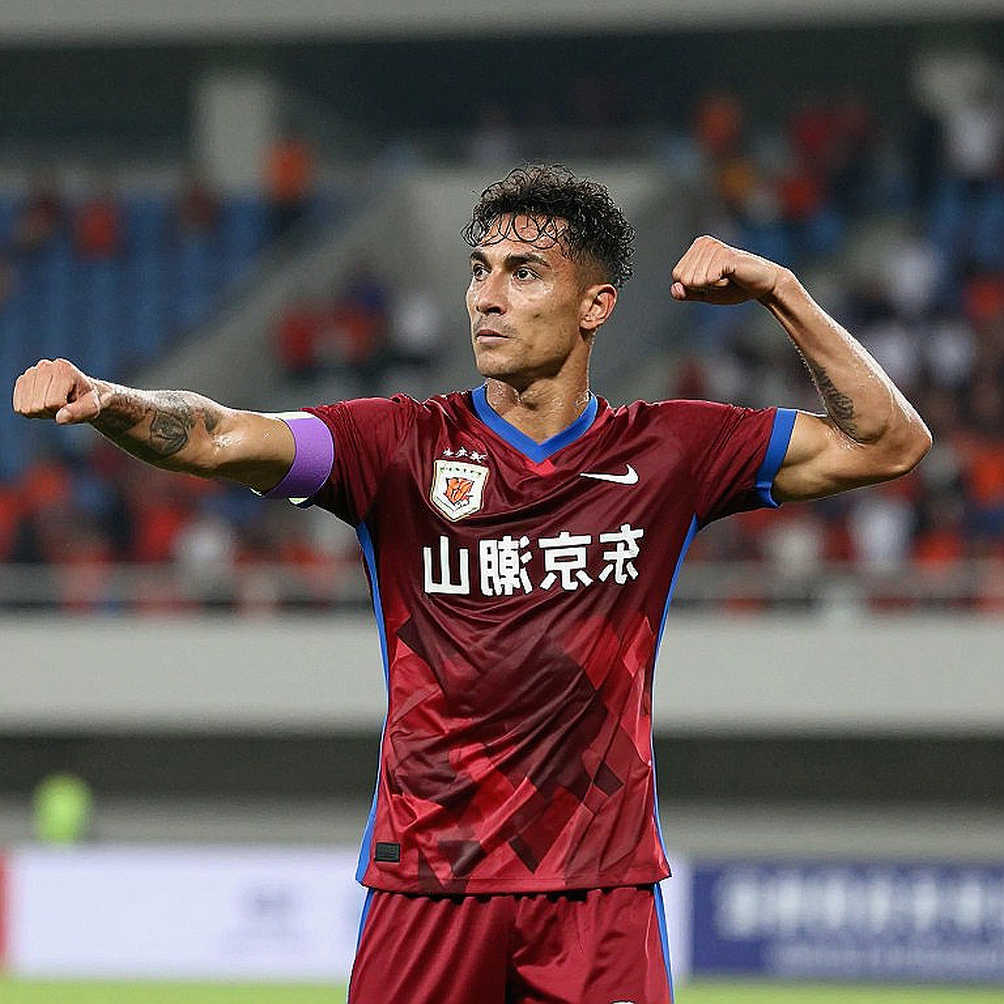Thể Công Viettel 0-1 CAHN: Bàn thắng phút 90+4 và bài học về bản lĩnh khi thiếu người