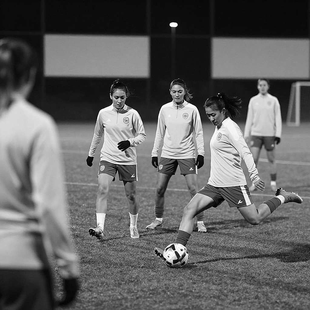 Zidane tự mình xem giò: Tuyên ngôn đảo chính âm thầm ở đội tuyển Pháp Zidane tự mình xem giò: Tuyên ngôn đảo chính âm thầm ở đội tuyển Pháp