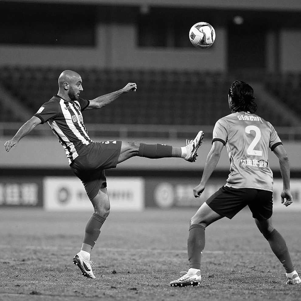 Pedri trước PSG: Ai giữ bóng, người đó định đoạt