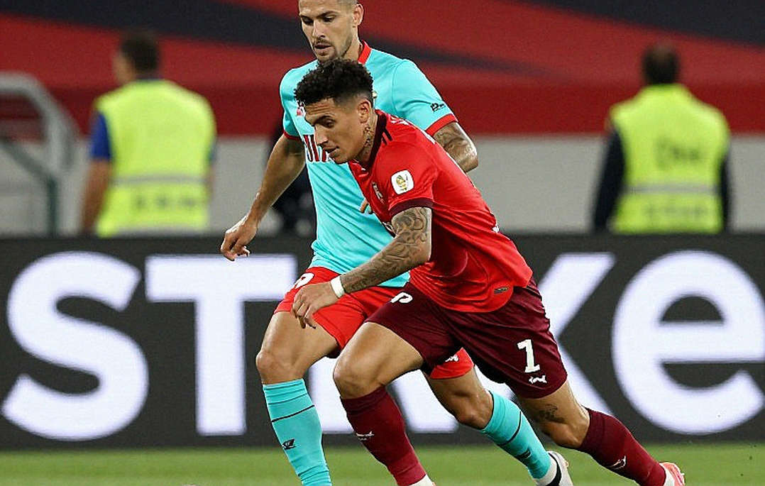 Williams Minh Hoàng and the 1m90 Striker Problem: When Vietnam Reshapes Its Attacking Axis Williams Minh Hoàng and the 1m90 Striker Problem: When Vietnam Reshapes Its Attacking Axis