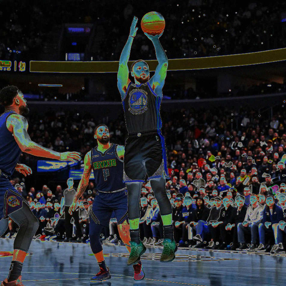 Tomas Masiulis và nghịch lý phòng ngự trước Anadolu Efes