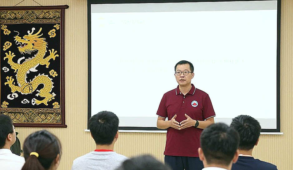 Phòng phân tích trống rỗng: Khi bóng đá hiện đại thiếu đi sự kiểm chứng Phòng phân tích trống rỗng: Khi bóng đá hiện đại thiếu đi sự kiểm chứng
